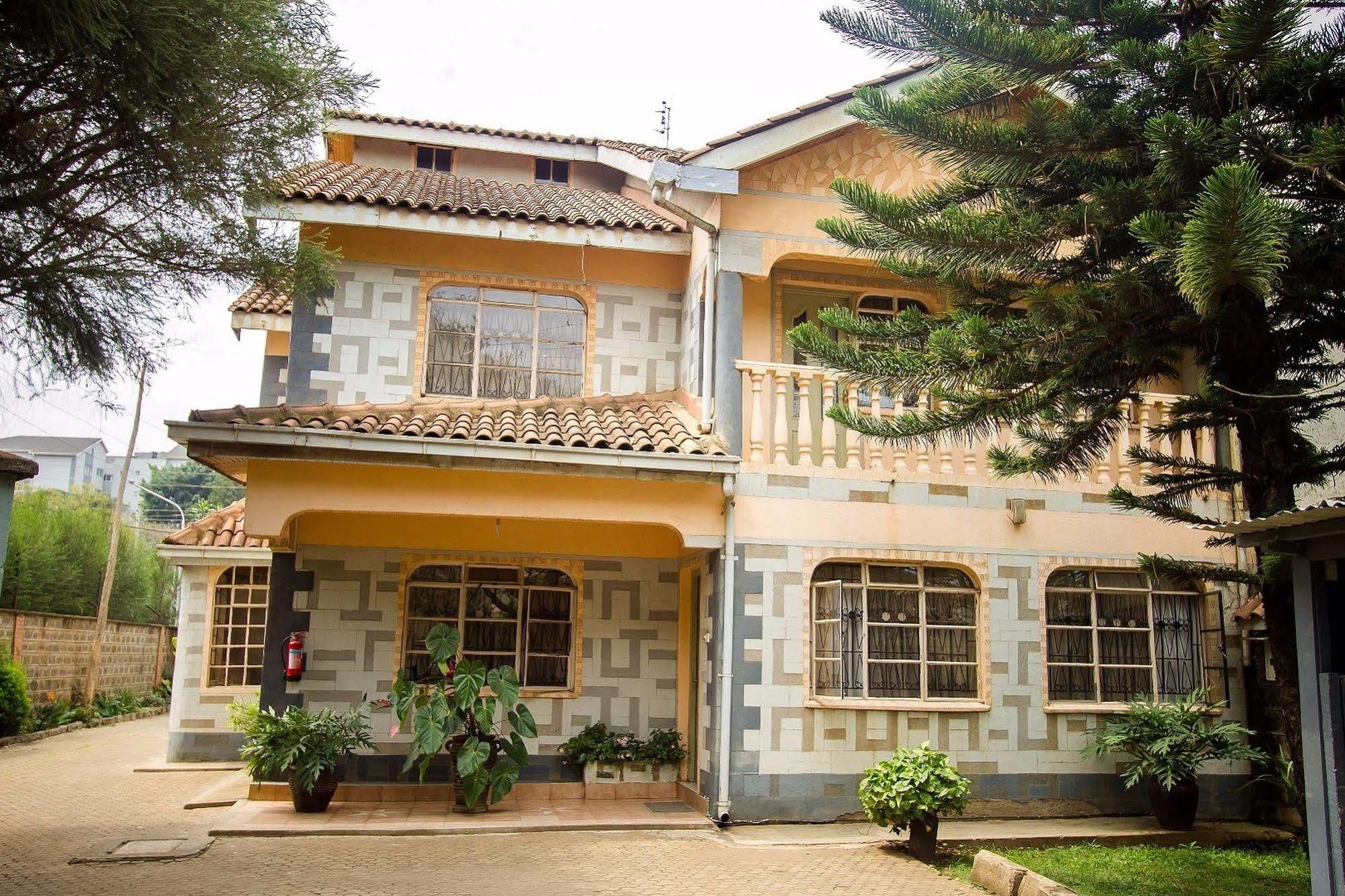 Magnolia Pine Bed & Breakfast Nairobi Buitenkant foto