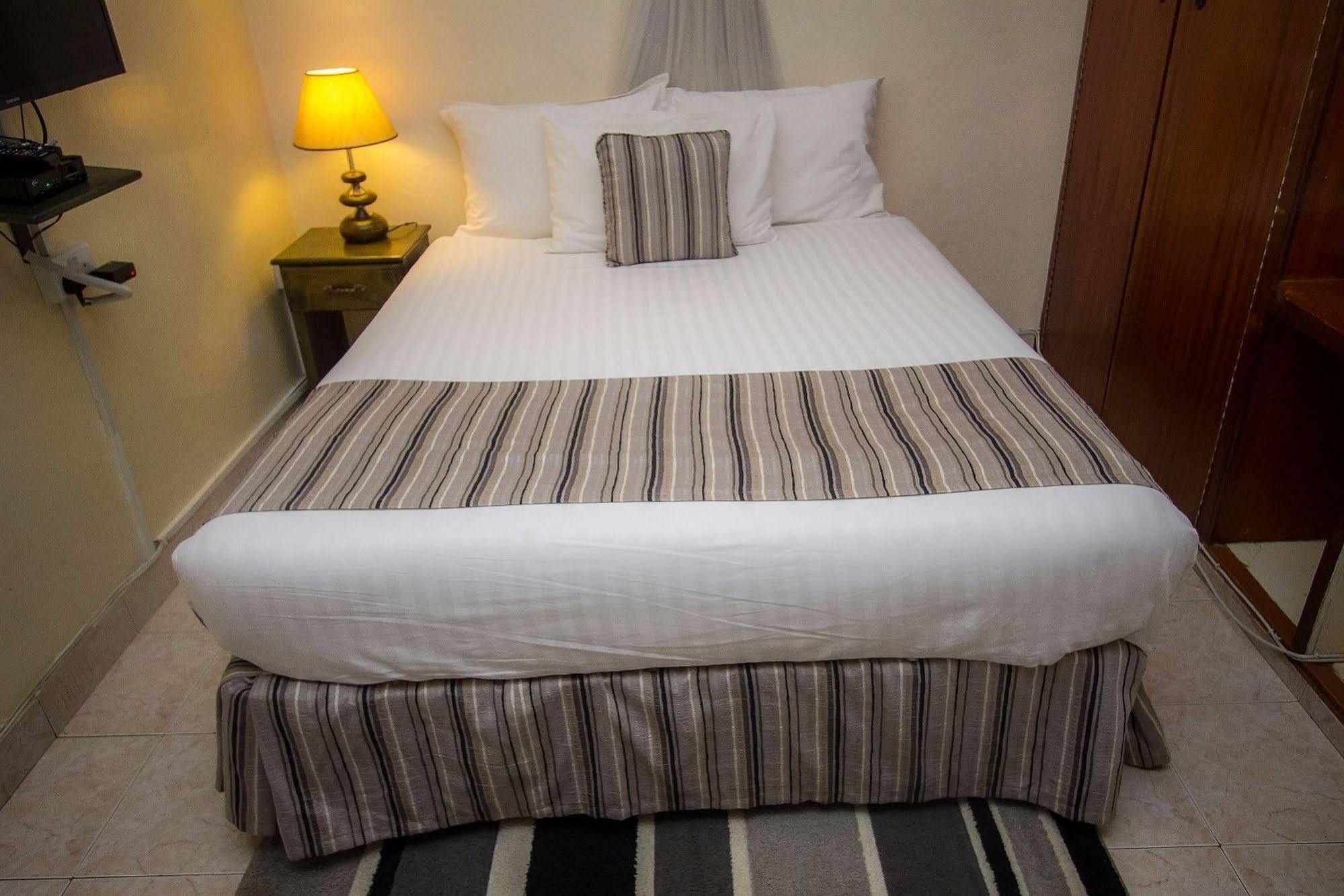 Magnolia Pine Bed & Breakfast Nairobi Buitenkant foto