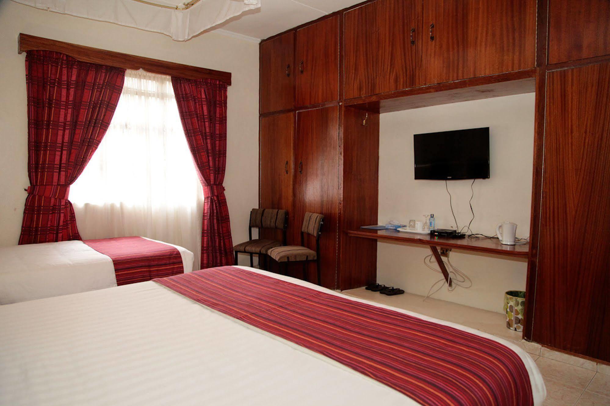 Magnolia Pine Bed & Breakfast Nairobi Buitenkant foto